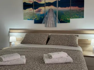 Cama o camas de una habitación en Apartamento Céntrico Puente Romano