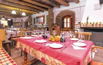 Un restaurante o sitio para comer en Casa Rural con encanto El Coronel, Los Pánchez, Fuente Obejuna