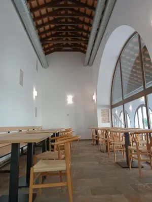 Un restaurante o sitio para comer en La Cilla, Hospedería Casa Molino