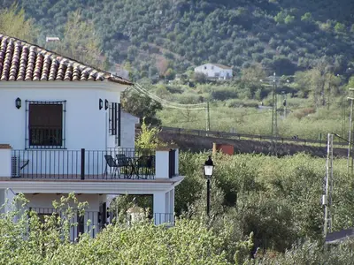 Vista general de una montaña o vista desde la casa o chalet
