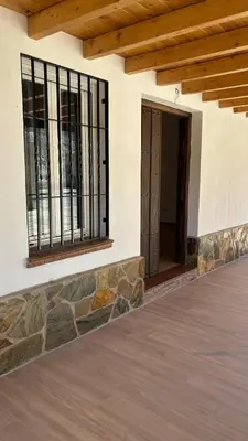 Plano de Casa de huéspedes Arroyo Bujías - 3 habitaciones con baño privado individual