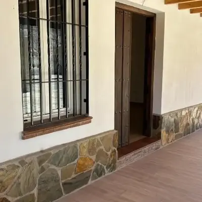 Casa de huéspedes Arroyo Bujías - 3 habitaciones con baño privado individual