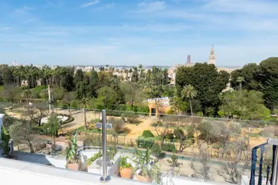 Vista general de Sevilla o vista desde el apartamento