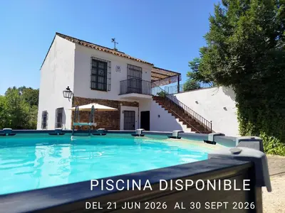 Piscina en o cerca de Casa Rural del Guadalora