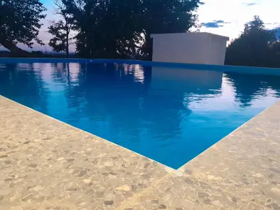 Piscina en o cerca de Casa rural Cerro Campón