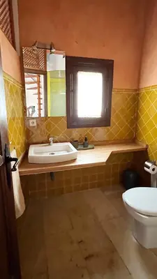 Un baño de Wallada Lucano