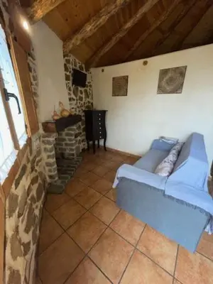 Zona de estar de Los Chozos de Cazalla II