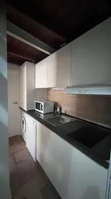Una cocina o zona de cocina en HINIESTA Centro