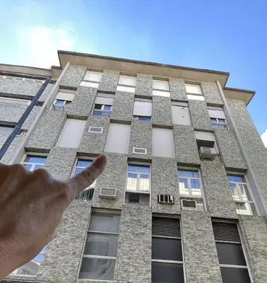 Edificio en el que se encuentra el apartamento