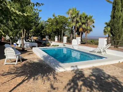 Piscina en o cerca de Finca Molino Don Zoilo
