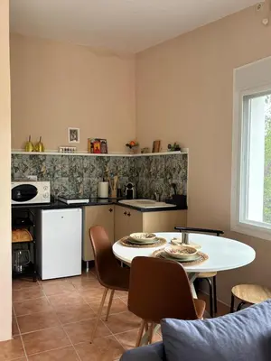 Una cocina o zona de cocina en Casa Carla Andalucia, Caminito del Rey