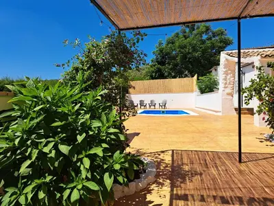 Piscina en o cerca de Cortijo La Cañada