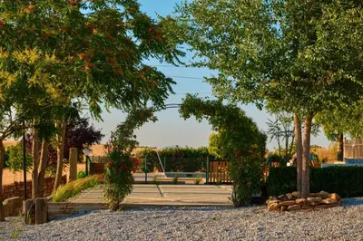 Jardín al aire libre en THE FERNANDEZs HOUSE