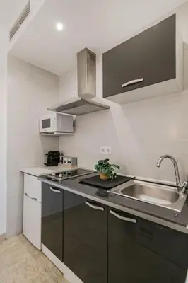 Una cocina o zona de cocina en AvantiStays Hercules