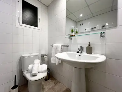 Un baño de Suite Deluxe Puerta de Almodóvar
