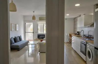 Una cocina o zona de cocina en Unika Homes Palacio de Congresos