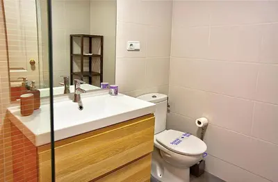 Un baño de Unika Homes Palacio de Congresos
