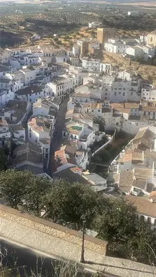 Vista general de Setenil de las Bodegas o vista desde la casa o chalet