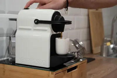 Utensilios para hacer té y café en Acogedora Suite en Jaén