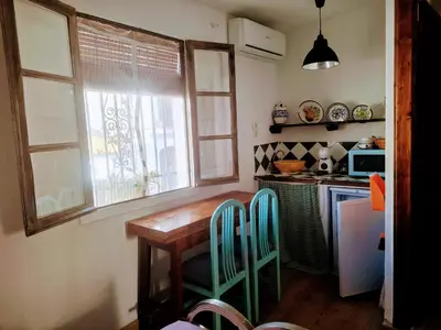 Una cocina o zona de cocina en La madrileña