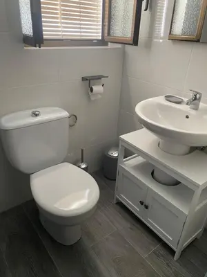 Un baño de El Mirador del Castillo
