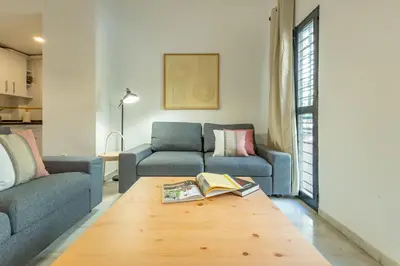 Zona de estar de La Florida Charming Apartment with FREE PARKING by OCityzen
