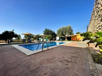 Piscina en o cerca de Mirador del Calasancio 3