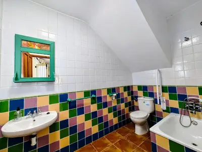 Un baño de El Oasis de Castil