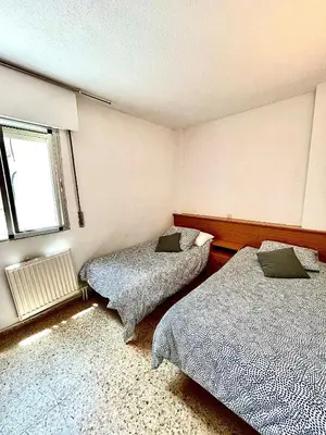 Cama o camas de una habitación en Espacioso piso en Puertollano