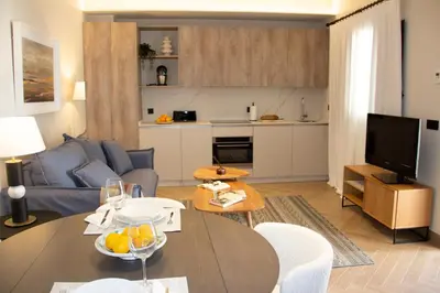 Una cocina o zona de cocina en Puerta de la Ribera Suites