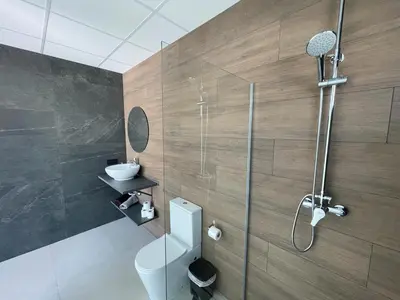 Un baño de Villa de Aras