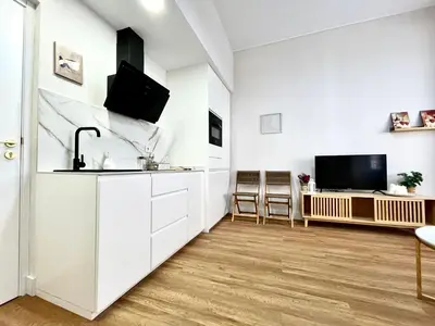 Una cocina o zona de cocina en House in City Garden 2