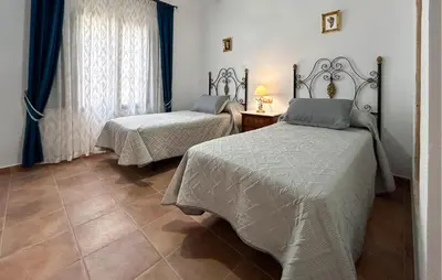 Cama o camas de una habitación en 3 Bedroom Cozy Home In El Chorro, Alora