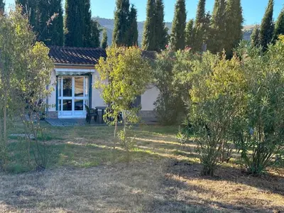 Jardín al aire libre en Casita Higo