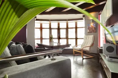 Una televisión o centro de entretenimiento en Casa del Álamo