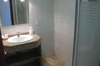 Un baño de Campomar se encuentra