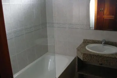 Un baño de Campomar se encuentra