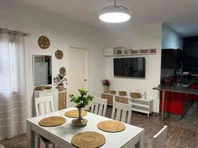 Una televisión o centro de entretenimiento en Apartamento Azahar de Córdoba