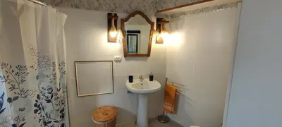 Un baño de La Pequeña Parrita