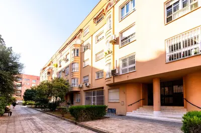 Edificio en el que se encuentra el apartamento