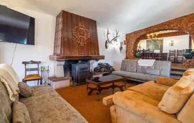 Zona de estar de Gorgeous Home In Puente Genil With Wifi