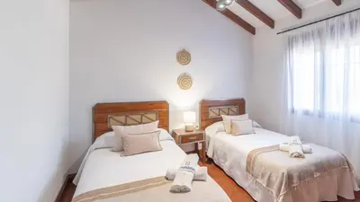 Cama o camas de una habitación en Los Menhires by Ruralidays
