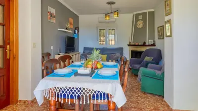 Zona de estar de Casa Pozo Antequera by Ruralidays