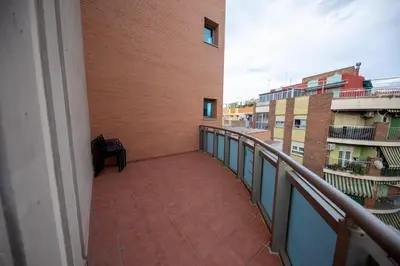 Un balcón o terraza de RentitSpain - Jaén - Ático Exlusivo con Balcón Curvo en el Centro