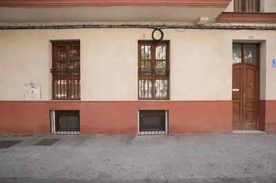 Fachada o entrada de Alohamundi Amador de los Rios