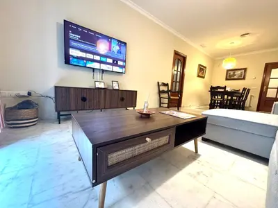 Una televisión o centro de entretenimiento en Apartamento en CORAZÓN de CÓRDOBA con PARKING OPCIONAL