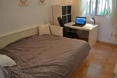 Una televisión o centro de entretenimiento en Villa Las Golondrinas