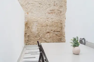 Plano de New Design Apartment - Private patio - Gallos 2