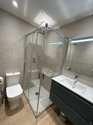 Un baño de Casa Ocaña - Brand new studio apartment near Caminito del Rey