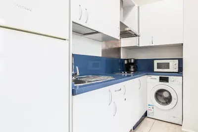 Una cocina o zona de cocina en Elegante y acogedor apartamento centro Sevilla Hiniesta 1 habitación
